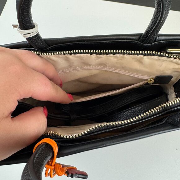 Radley London x BEANO Small Ziptop Grab Bag Minnie 70th Anniversary Celebration - Picture 8 of 15